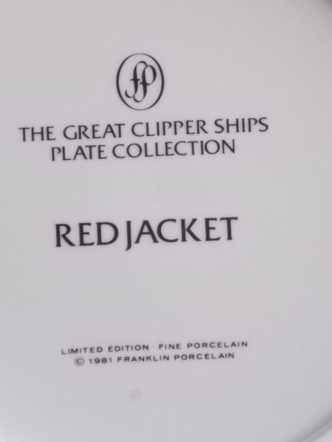 Assiette décorative "Red Jacket" en porcelaine fine. Décors de navire Voilier. Limited Edition, de Franklin Porcelain