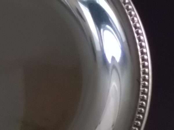 Assiette à Pain "Perles", en Métal Argenté 5g, poinçon Coupe. De Sté NPA - Orfèvrerie de France