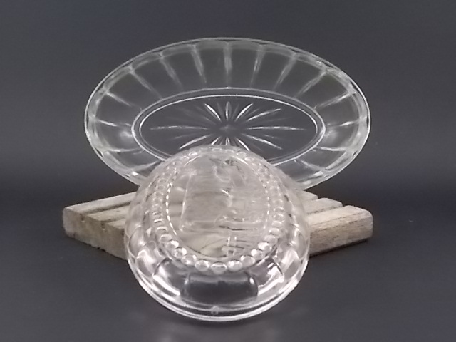 Beurrier Ovale En Verre Avec Motif Vache - Déco De Table Rustique - Bon état