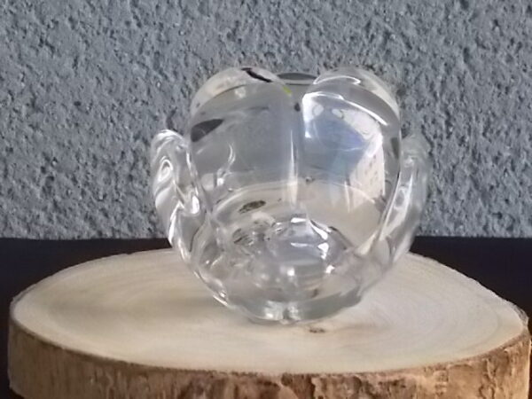 Bougeoir "Adria", en Cristal, 24 % de plomb translucide. Forme Fleur à double rangée de Pétales. De Royal Crystal Rock, Italy.