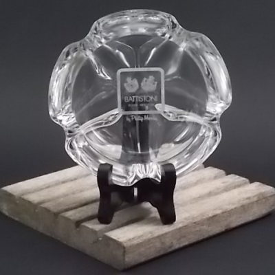 Cendrier "Battistoni" by Philip Morris en Cristal, garanti de plus de 24% de Plomb. Modèle "Lude" de Cristal d'Arques