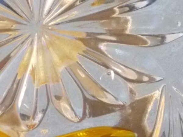 Coupe "Elliptique" en cristal translucide et Ambre. Décors de Palmes et Fleurs stylisées colorées. Echt Bleikristall gepresst de West Germany