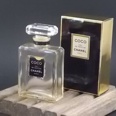 Coco, flacon EdP 50 ml, avec sa boite. Parfum crée en 1984. De la maison Chanel
