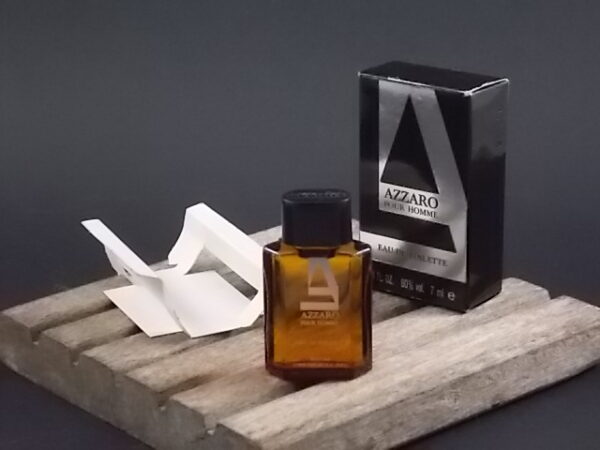 Azzaro, miniature Eau de Toilette pour homme 7 ml. Lancé en 1978. De la maison Loris Azzaro Paris