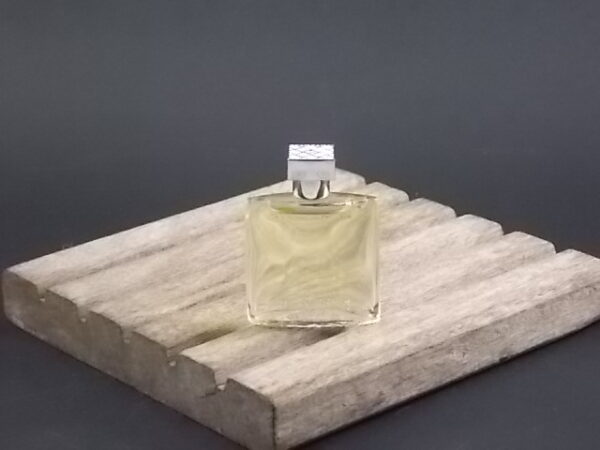 Chrome, miniature Eau de Toilette pour homme 7 ml. Lancé en 1996. De la maison Loris Azzaro Paris