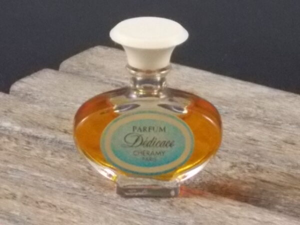 Dédicace, miniature Parfum 4 ml sans boite. Parfum créé en 1966. De la maison Cheramy Paris.