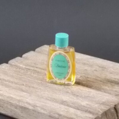 Dédicace, miniature Parfum 4 ml sans boite. Parfum créé en 1966. De la maison Cheramy Paris.