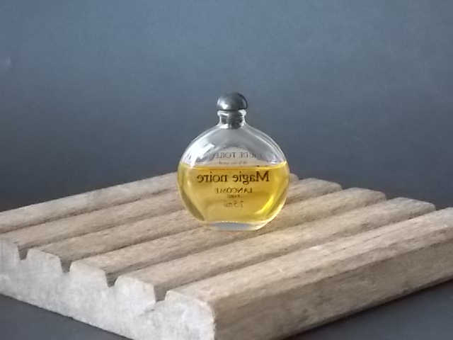 Magie Noire miniature EdT 7,5 ml, sans boite. Lancé en 1978. De la maison Lancôme.