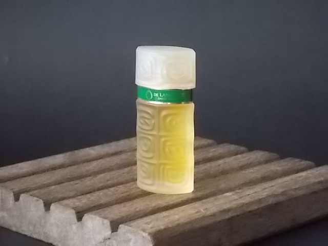 O miniature EdT 7,5 ml, sans boite. Lancé en 1969. De la maison Lancôme.