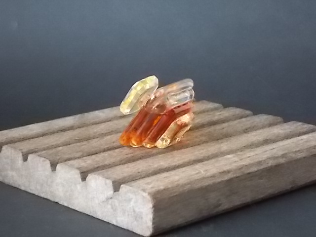 Trésor miniature EdP 7,5 ml, avec sa boite. Créé en 1952, revisité en 1990. De la maison Lancôme.