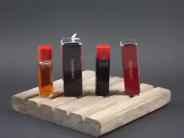 YSL, miniature EdT Homme et Haute Concentration 7 ml, avec sa boite. Parfum crée en 1971 et 1983. De la maison Yves Saint Laurent