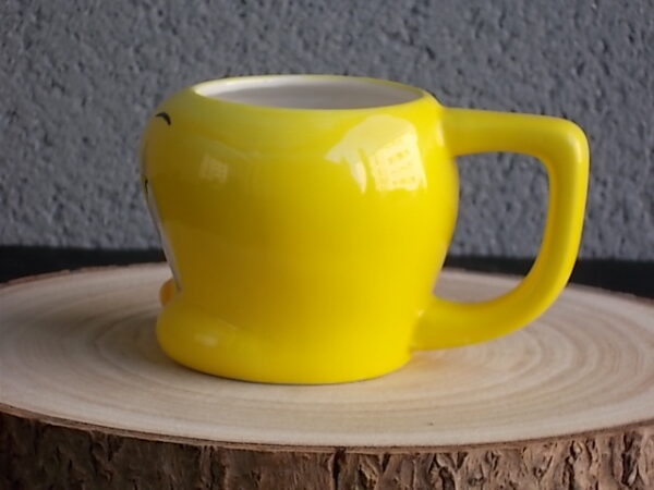 Mug, en céramique Jaune, représentant le personnage de "Titi", de Warner Bros. Distribué par Starline