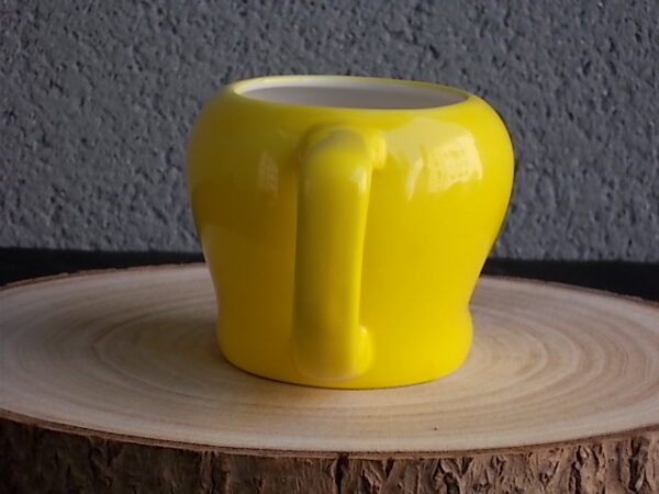 Mug, en céramique Jaune, représentant le personnage de "Titi", de Warner Bros. Distribué par Starline