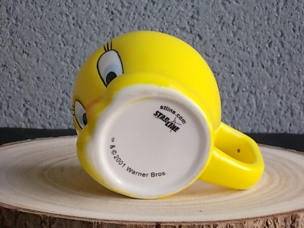 Mug, en céramique Jaune, représentant le personnage de "Titi", de Warner Bros. Distribué par Starline