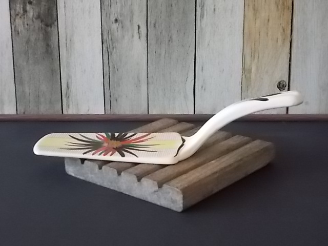 Pelle à Tarte « Aigrette » de Longwy – Image 5