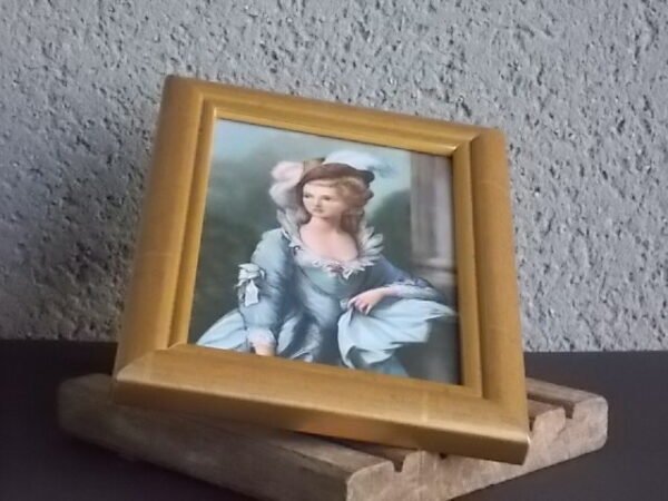 Petit cadre "Mme Marie Graham" de Gainsborough, reproduction impression sur soie sous vitre. Cadre en MDF bois Doré patiné Noir.