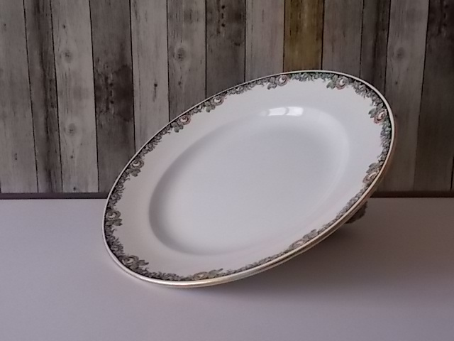Plat creux rond « 3984 » de Sarreguemines (1)