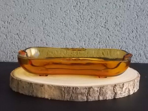 Ravier rectangulaire à Oreille, en verre teinté Ambre. Made in Deutschland