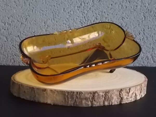 Ravier rectangulaire à Oreille, en verre teinté Ambre. Made in Deutschland
