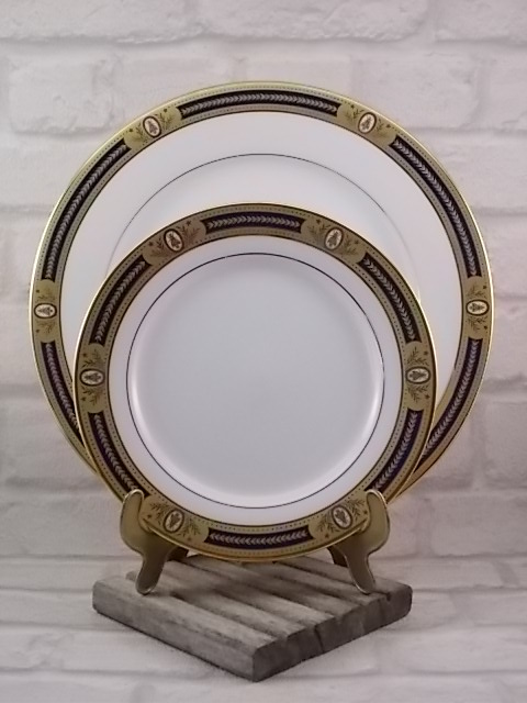 Service à Café Complet - Manufacture Royale De Porcelaine Limoges - Blanc Liseré Or