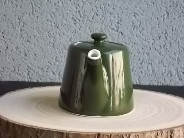 Théière individuelle, en céramique Vert Sapin. Modèle 732. De la Manufacture Pillivuyt France.