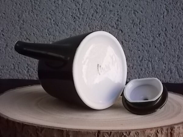 Théière individuelle, en céramique Vert Sapin. Modèle 732. De la Manufacture Pillivuyt France.