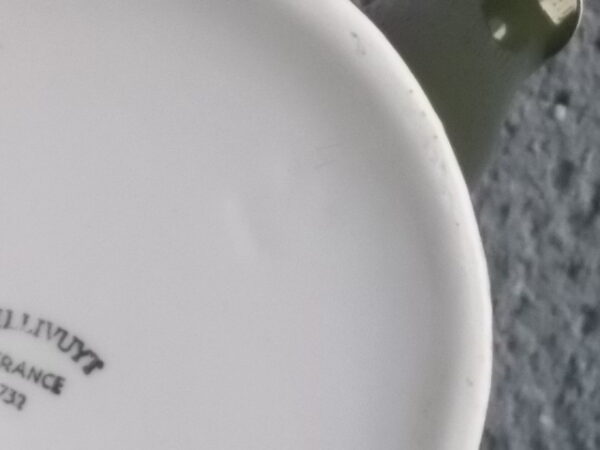Théière individuelle, en céramique Vert Sapin. Modèle 732. De la Manufacture Pillivuyt France.
