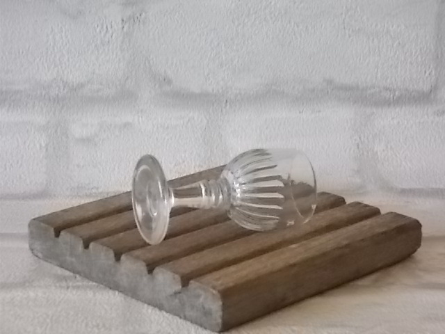Verre à liqueur « Cannelé » en verre épais